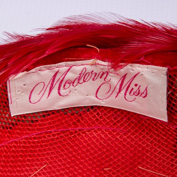 Modern Miss Vintage Velvet & Feather Hat - Picture 7 of 8